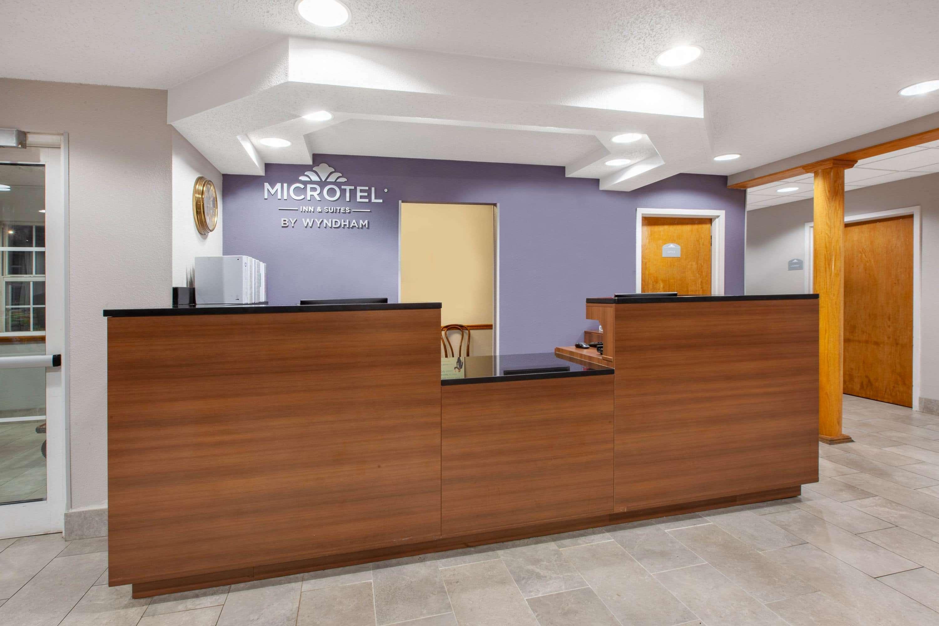 Microtel Inn & Suites By Wyndham Pittsburgh Airport Robinson Township Eksteriør bilde