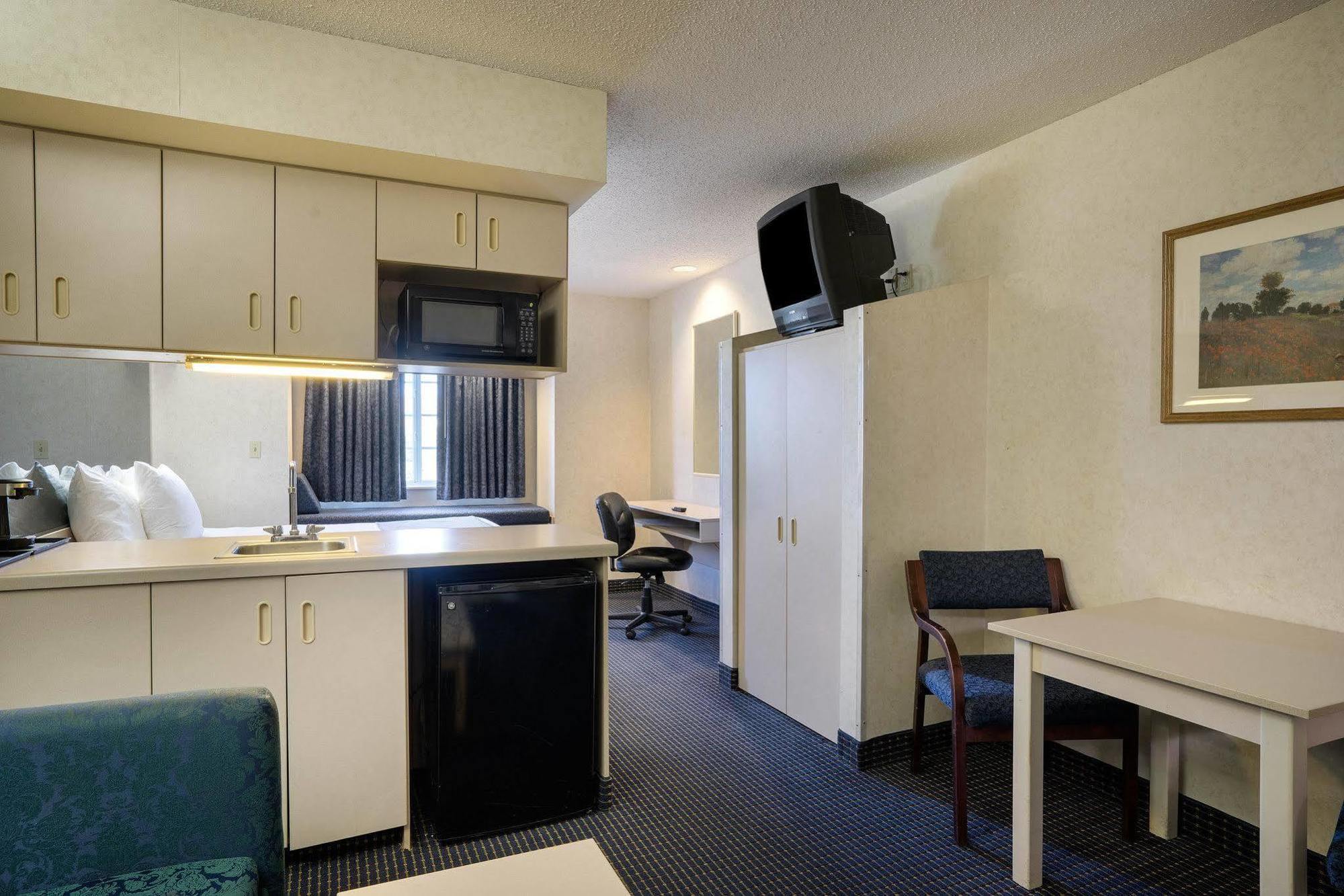 Microtel Inn & Suites By Wyndham Pittsburgh Airport Robinson Township Eksteriør bilde