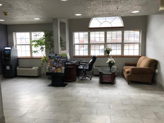 Microtel Inn & Suites By Wyndham Pittsburgh Airport Robinson Township Eksteriør bilde