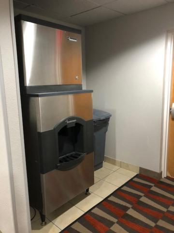 Microtel Inn & Suites By Wyndham Pittsburgh Airport Robinson Township Eksteriør bilde